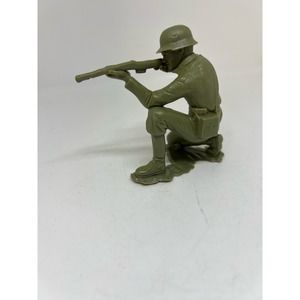 Vintage Marx WWII German soldier  4” 1963